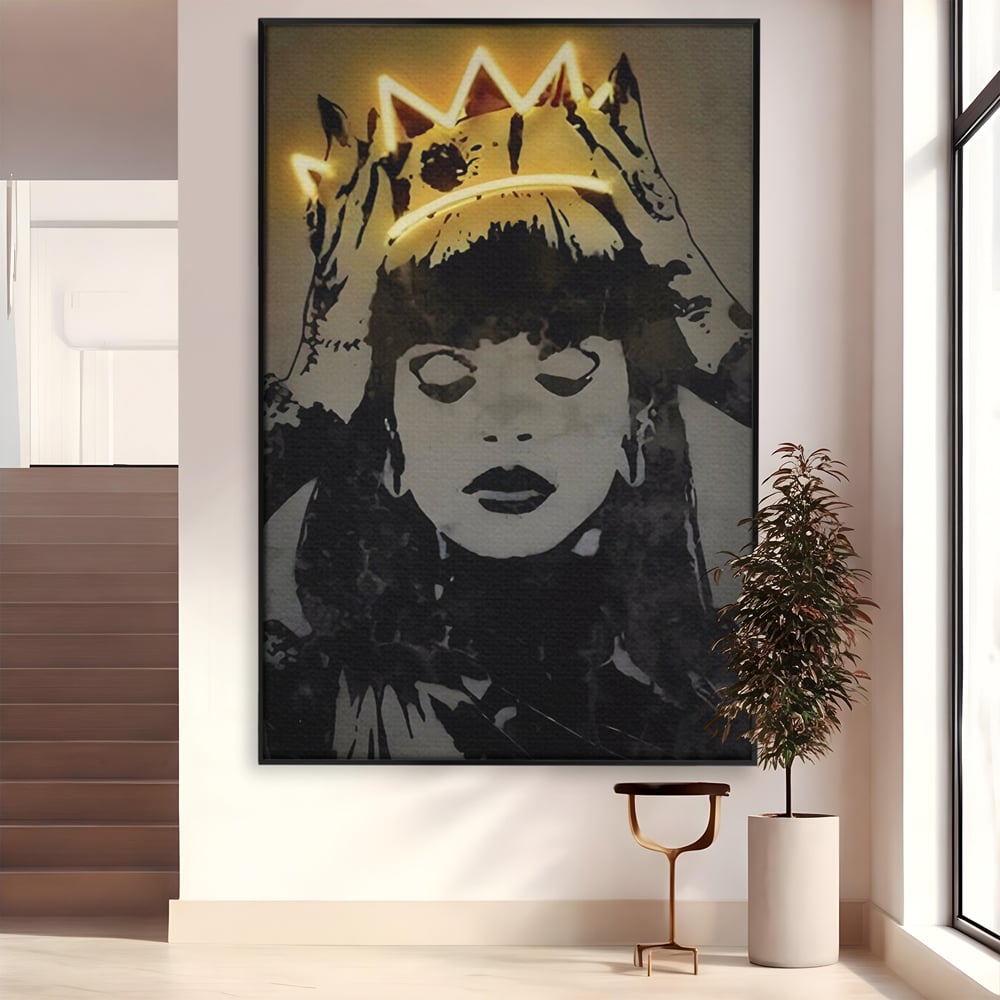 Tablou canvas cu tablou canvas cu portretul unei regine, in rama de aluminiu negru